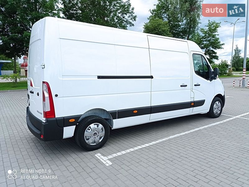 Вантажний фургон Renault Master 2018 в Івано-Франківську