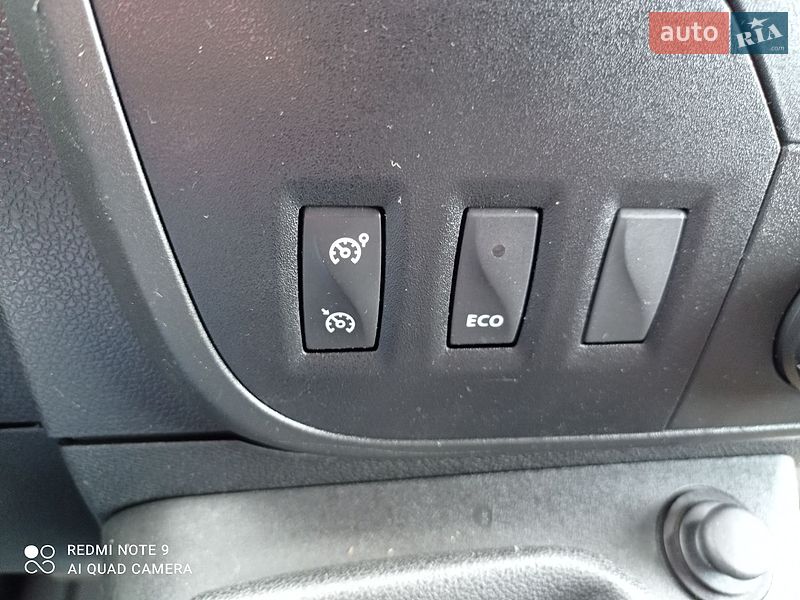Вантажний фургон Renault Master 2018 в Івано-Франківську