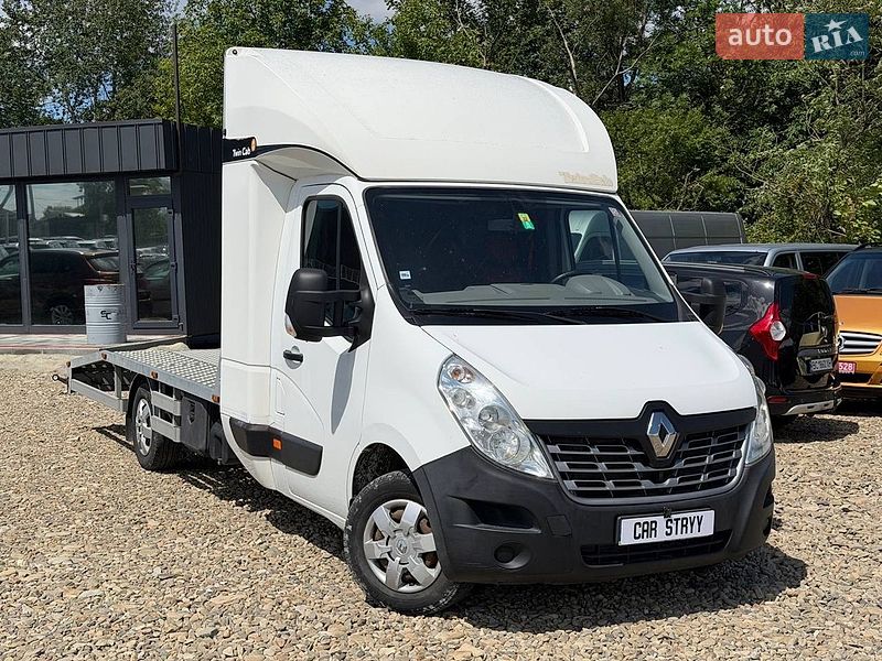 Автовоз Renault Master 2017 в Стрию