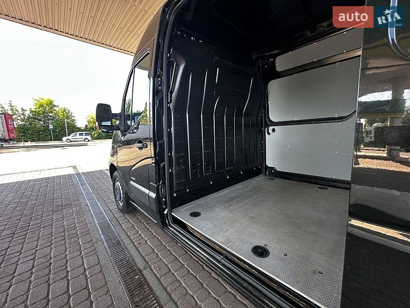 Вантажний фургон Renault Master 2022 в Києві
