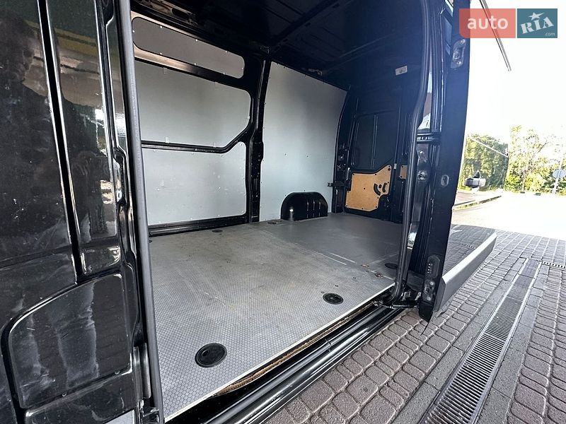 Вантажний фургон Renault Master 2022 в Києві