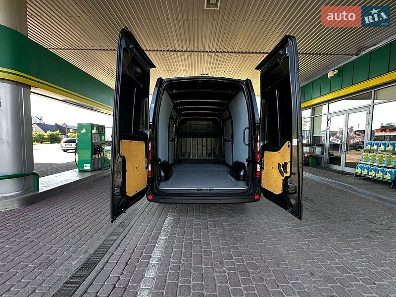 Вантажний фургон Renault Master 2022 в Києві