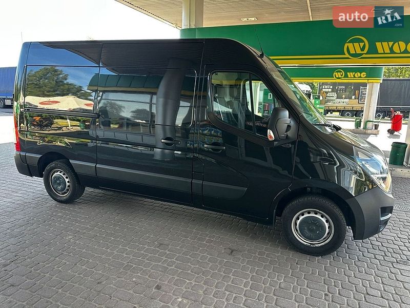 Вантажний фургон Renault Master 2022 в Києві