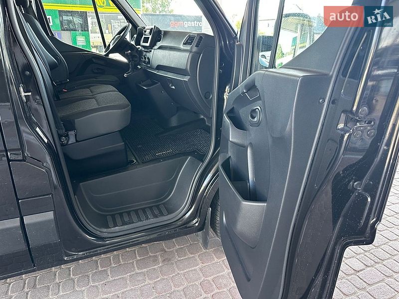 Вантажний фургон Renault Master 2022 в Києві