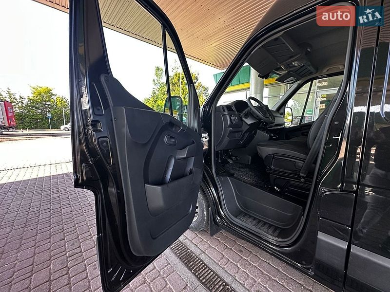 Вантажний фургон Renault Master 2022 в Києві