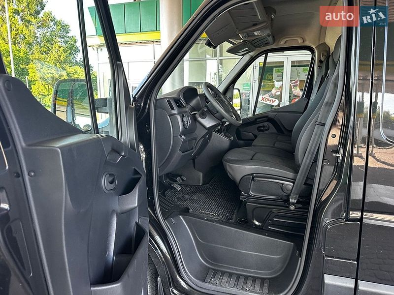 Вантажний фургон Renault Master 2022 в Києві