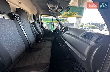 Вантажний фургон Renault Master 2022 в Києві