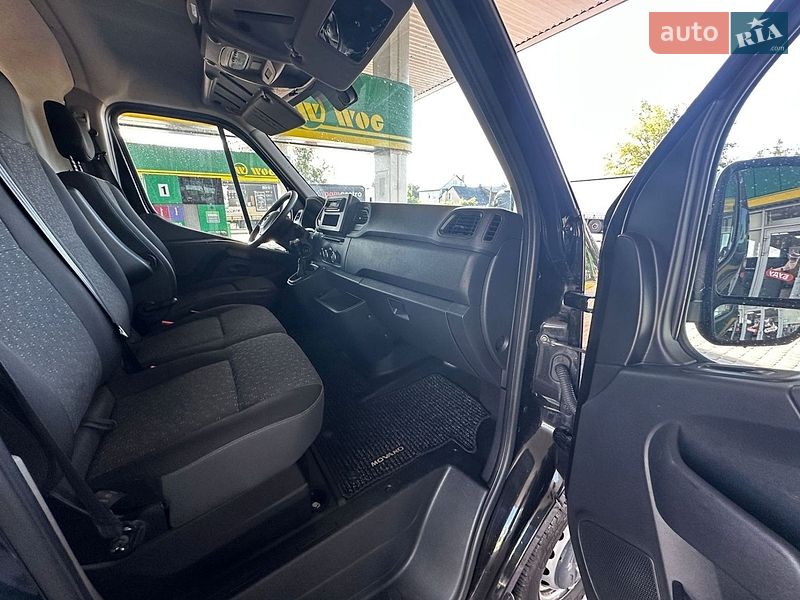 Вантажний фургон Renault Master 2022 в Києві