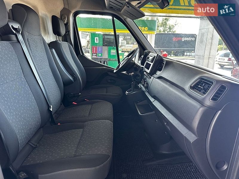 Вантажний фургон Renault Master 2022 в Києві