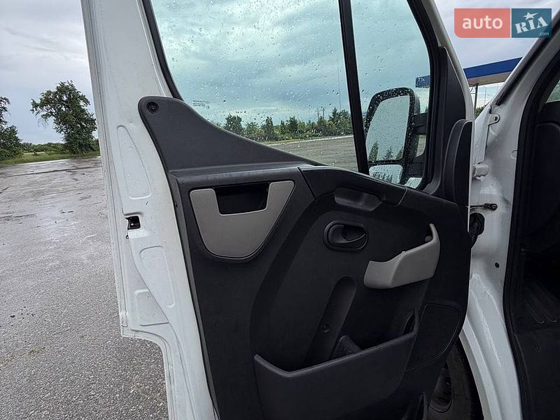 Грузовой фургон Renault Master 2016 в Киеве фото 22 Грузовой фургон Renault Master 2016 в Киеве