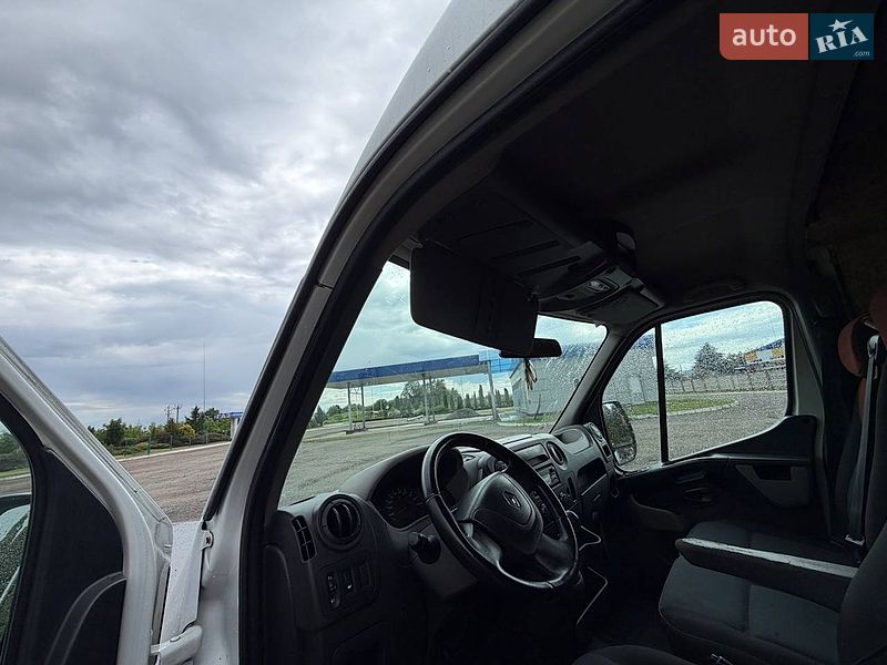 Грузовой фургон Renault Master 2016 в Киеве фото 26 Грузовой фургон Renault Master 2016 в Киеве