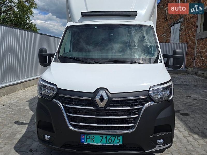 Вантажний фургон Renault Master 2022 в Гусятині