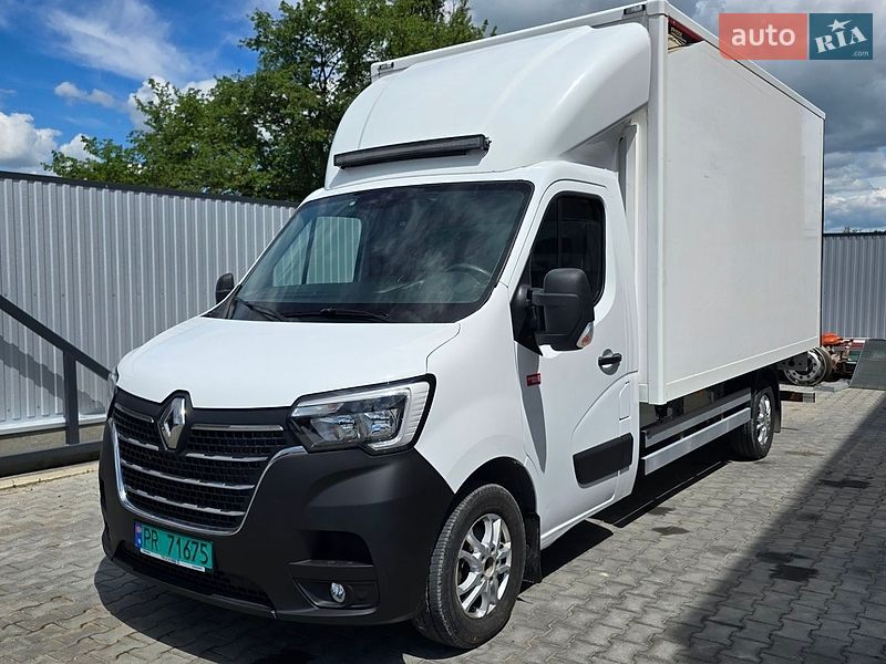 Вантажний фургон Renault Master 2022 в Гусятині