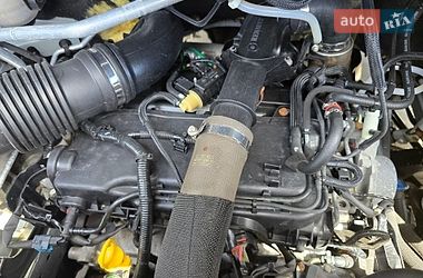 Вантажний фургон Renault Master 2022 в Гусятині
