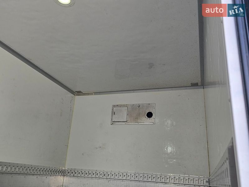 Вантажний фургон Renault Master 2022 в Гусятині