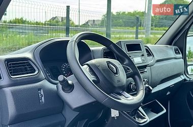 Вантажний фургон Renault Master 2022 в Рівному