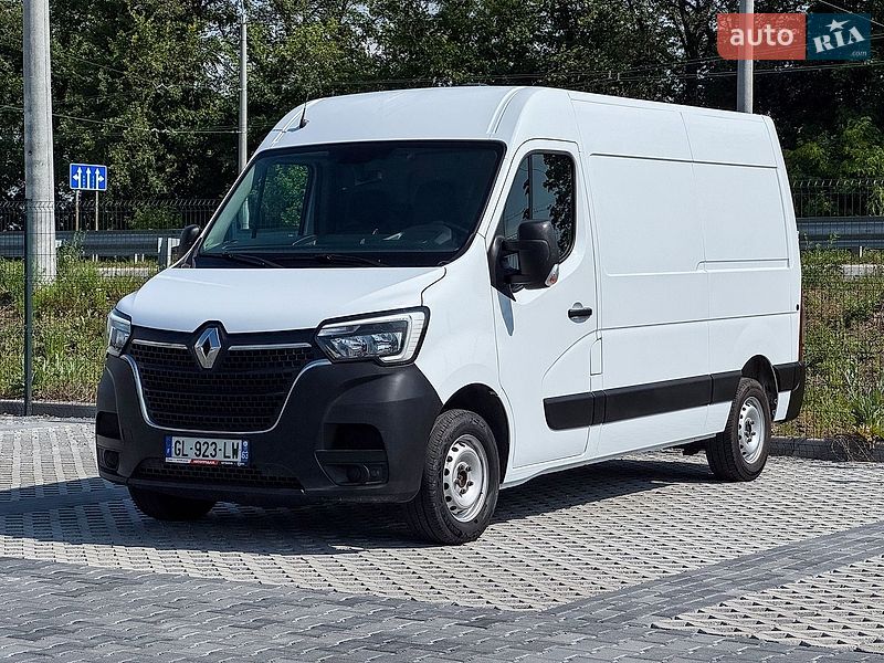 Вантажний фургон Renault Master 2022 в Рівному