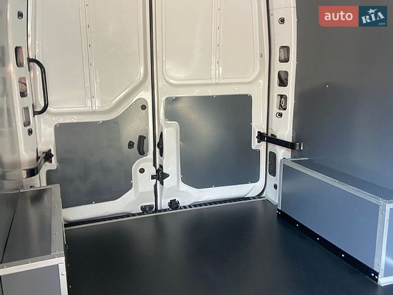 Грузовой фургон Renault Master 2020 в Хмельницком
