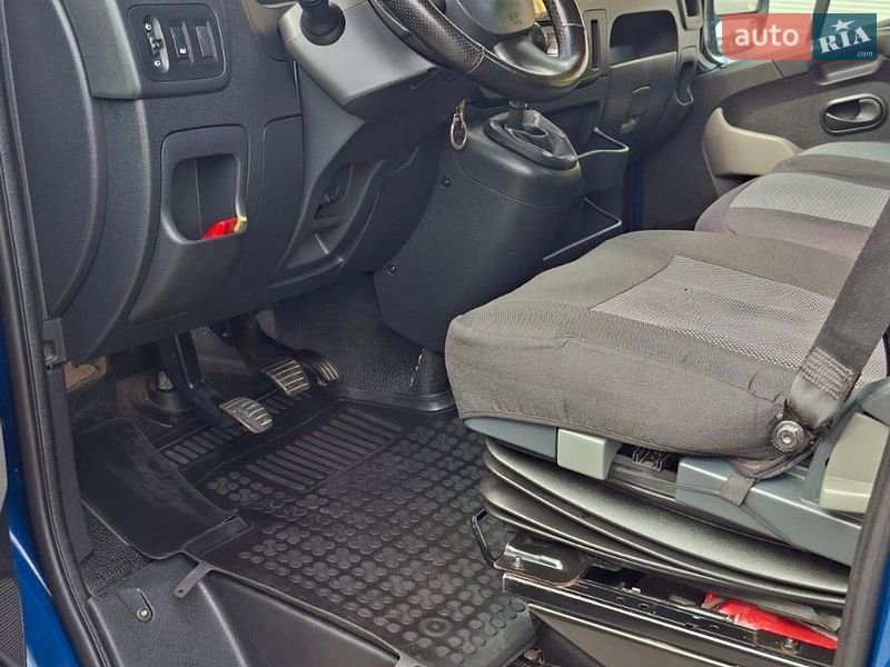 Эвакуатор Renault Master 2016 в Ирпене
