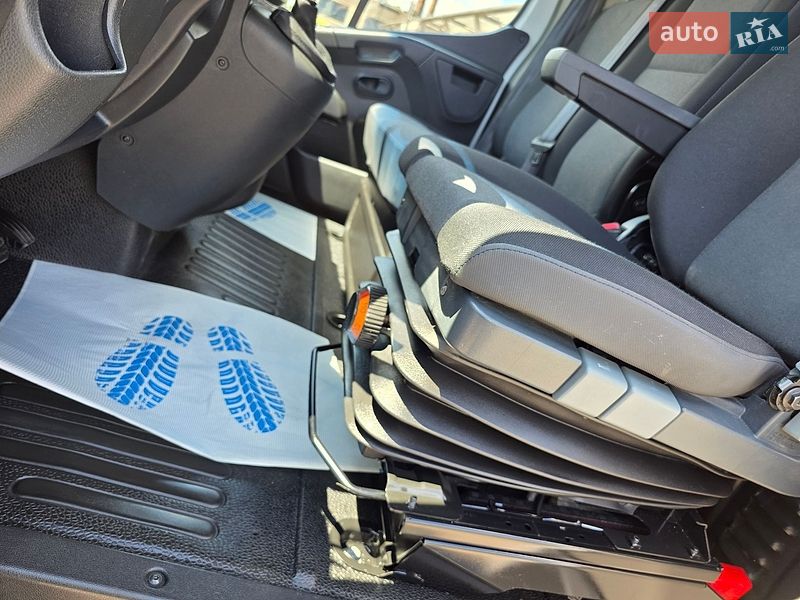 Грузовой фургон Renault Master 2019 в Одессе