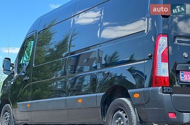 Вантажний фургон Renault Master 2021 в Рівному