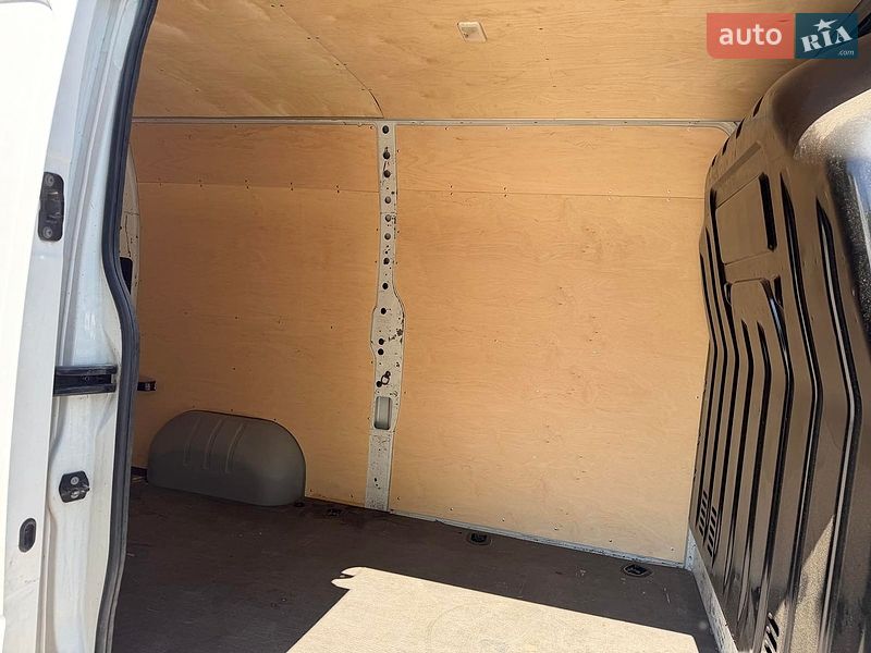 Грузовой фургон Renault Master 2011 в Киеве