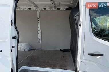 Микроавтобус грузовой (до 3,5т) Renault Master 2022 в Буче
