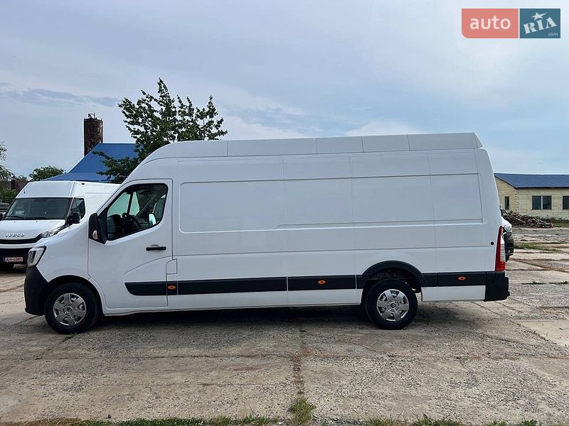 Грузовой фургон Renault Master 2022 в Владимире
