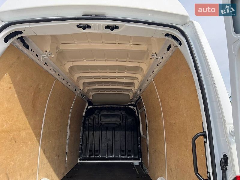 Грузовой фургон Renault Master 2022 в Владимире