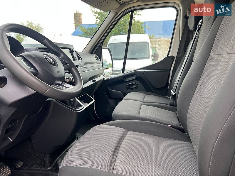 Грузовой фургон Renault Master 2022 в Владимире