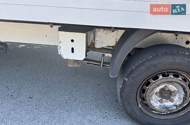 Вантажний фургон Renault Master 2015 в Львові