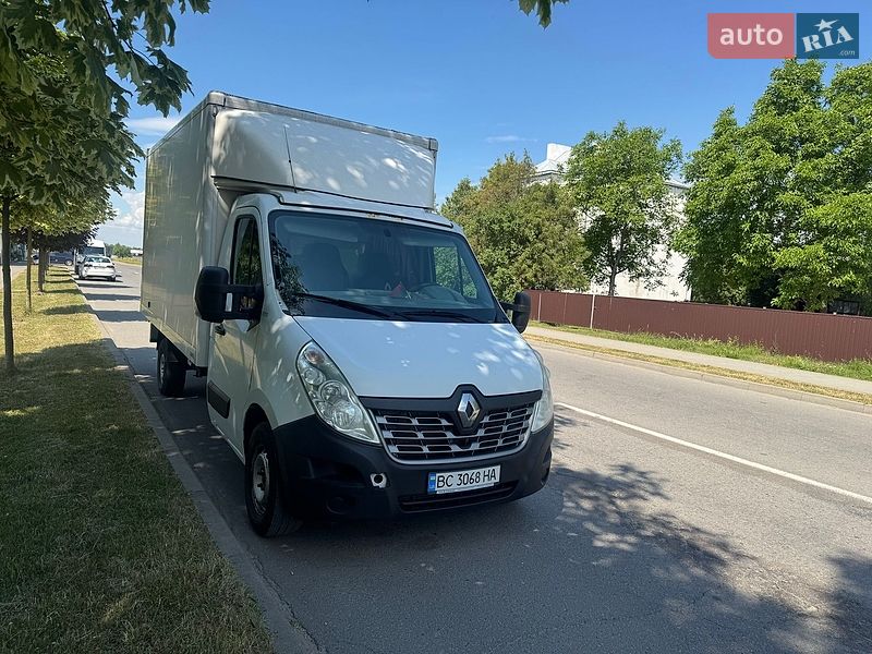 Грузовой фургон Renault Master 2015 в Львове