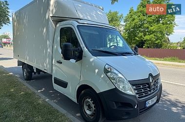 Вантажний фургон Renault Master 2015 в Львові