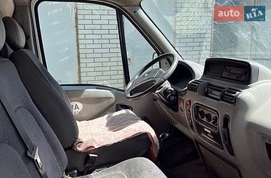 Вантажний фургон Renault Master 2002 в Сумах