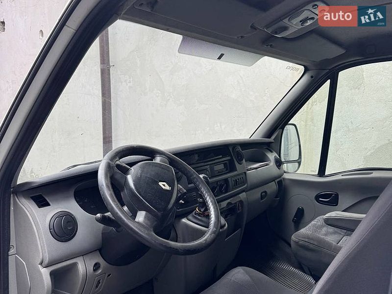 Грузовой фургон Renault Master 2004 в Львове фото 4 Грузовой фургон Renault Master 2004 в Львове