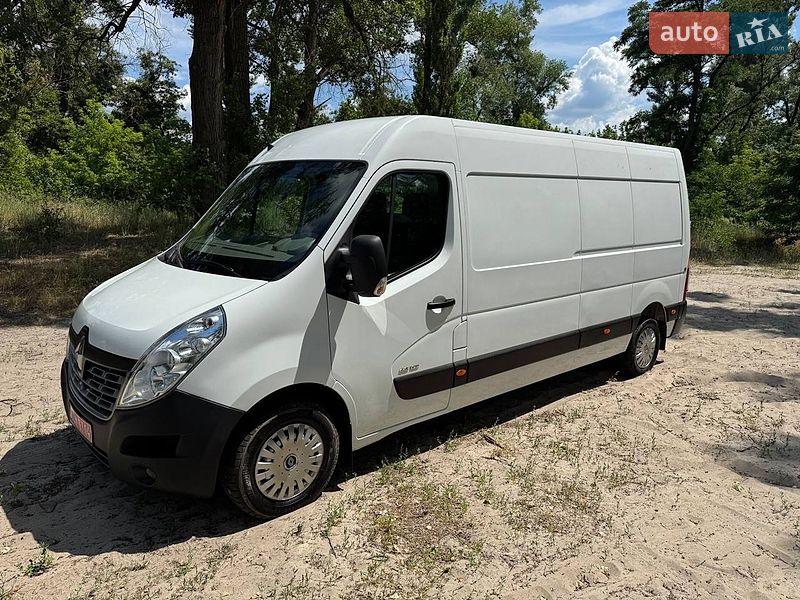 Грузовой фургон Renault Master 2015 в Полтаве