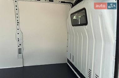 Грузовой фургон Renault Master 2015 в Полтаве