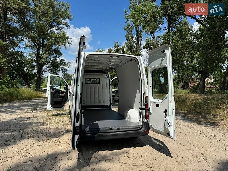 Вантажний фургон Renault Master 2015 в Полтаві фото 70 Вантажний фургон Renault Master 2015 в Полтаві