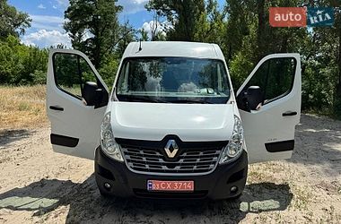 Грузовой фургон Renault Master 2015 в Полтаве