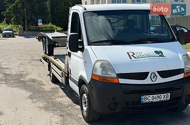 Евакуатор Renault Master 2004 в Львові