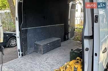 Грузовой фургон Renault Master 2013 в Львове