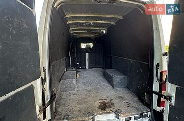 Грузовой фургон Renault Master 2013 в Львове