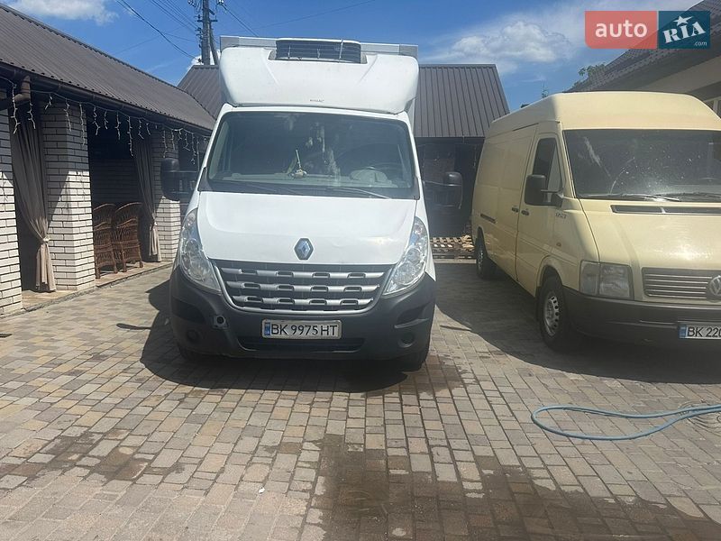 Рефрижератор Renault Master 2012 в Корце