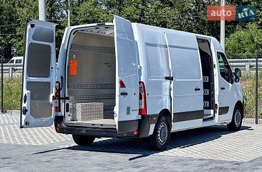 Вантажний фургон Renault Master 2022 в Рівному