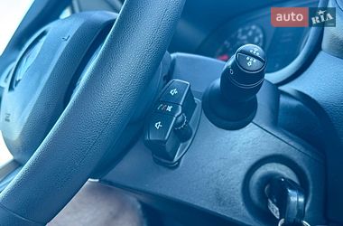 Вантажний фургон Renault Master 2022 в Рівному