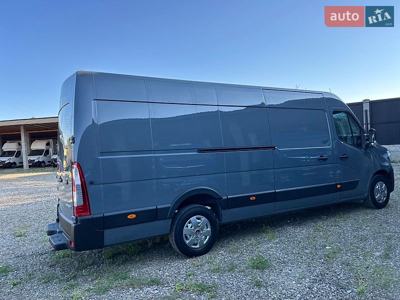 Вантажний фургон Renault Master 2022 в Хусті