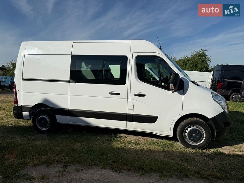 Грузопассажирский фургон Renault Master 2019 в Дубно