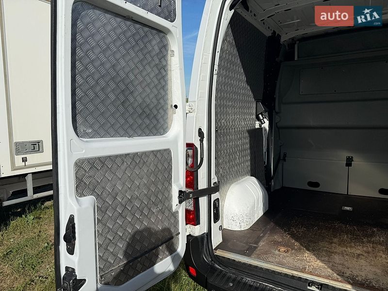 Грузопассажирский фургон Renault Master 2019 в Дубно