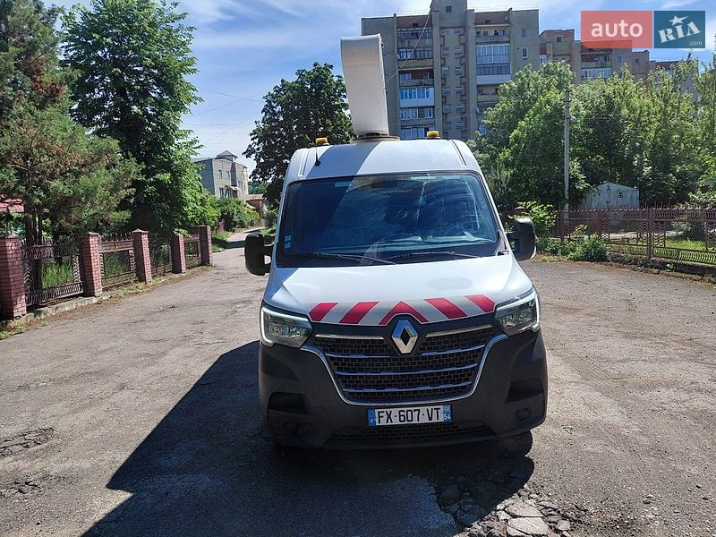 Renault Master 2021