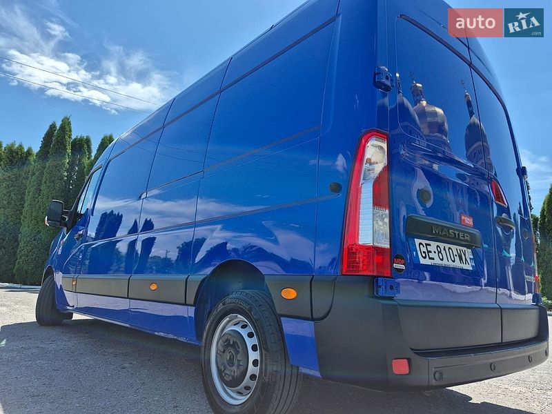 Грузовой фургон Renault Master 2022 в Дубно